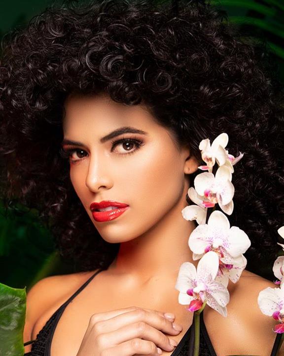 Reina Hispanoamericana 2019 Official Headshot Hot Picks 